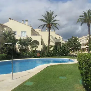 https://apartment-near-puerto-banus-estepona.1costadelsol.com